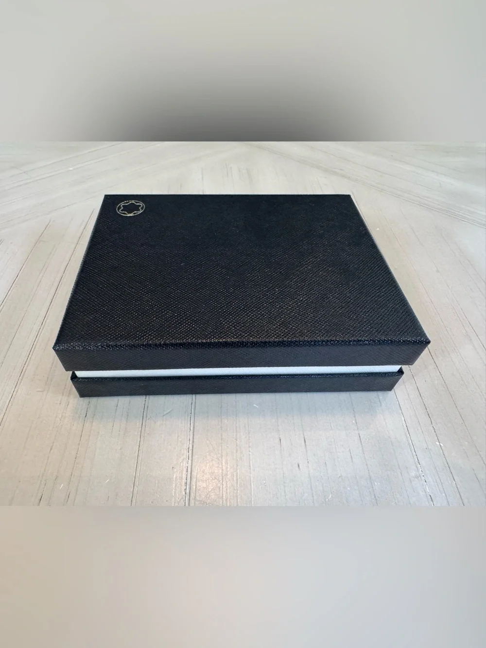 Montblanc Extreme Leather Business Card Holder – Black | NIB